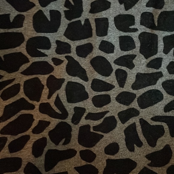 ❤️ 5/$15 Adrienne Vittadini midi skirt - Picture 3 of 3